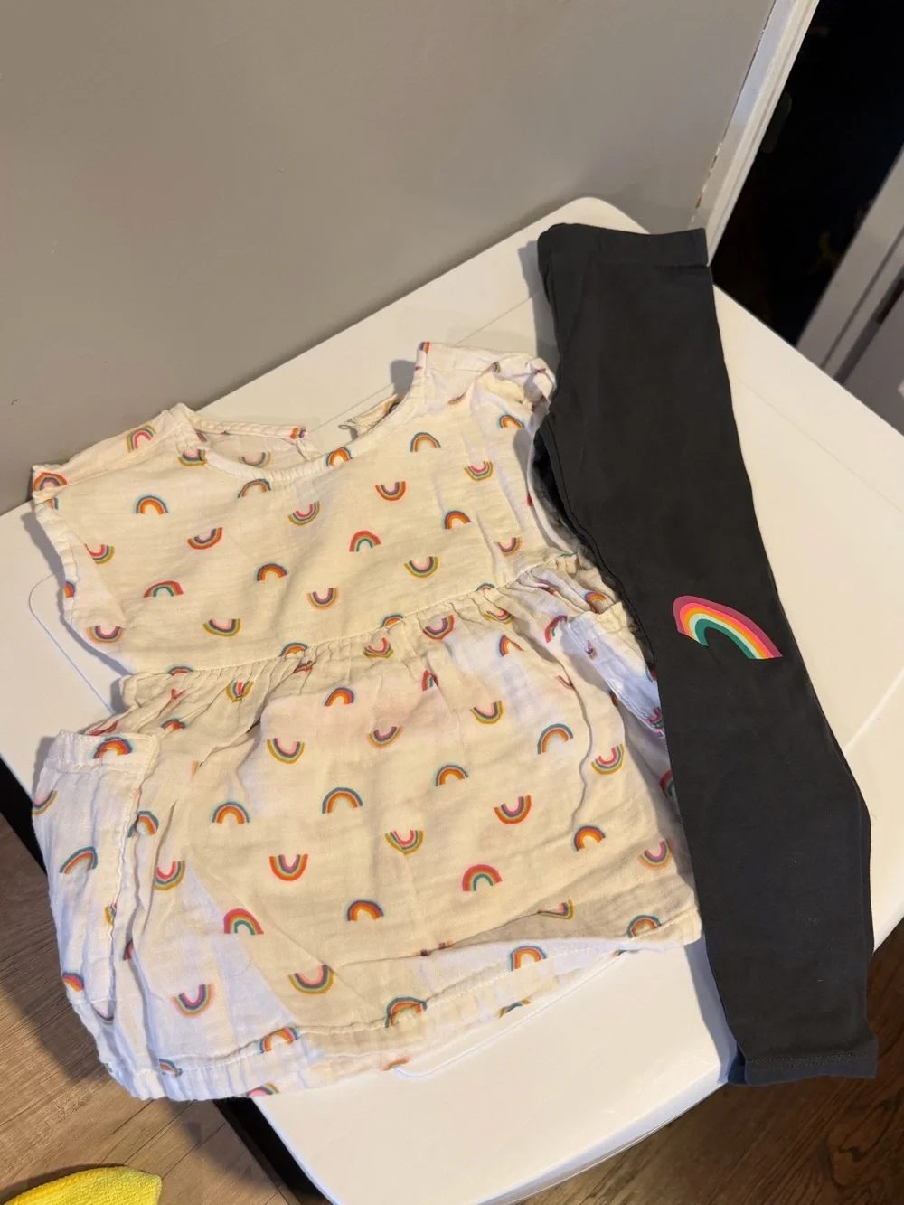 Toddler Girl Cat and Jack Rainbow Two-Piece Set Size 4t